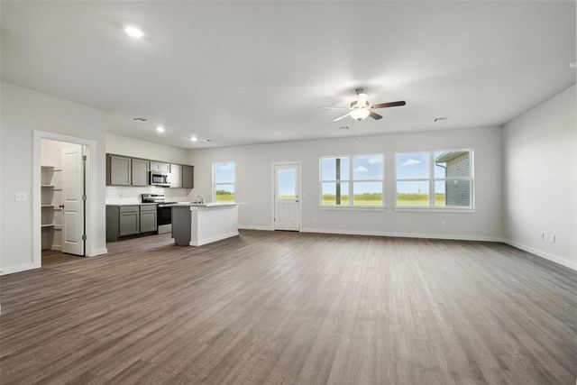 1010 Prairie Drive, Tuttle, OK 73089