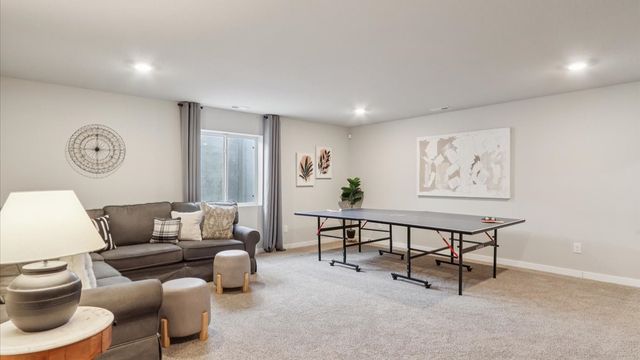 3408 Dreusicke Drive, Coralville, IA 52241
