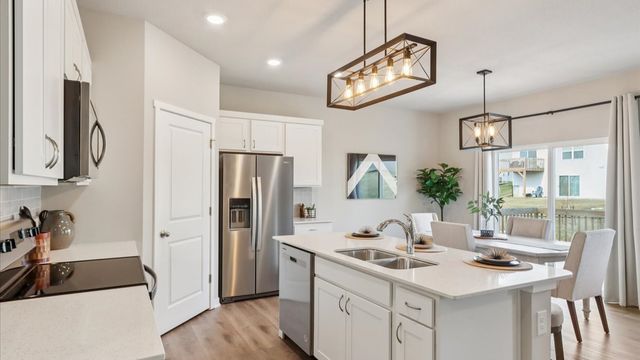 3408 Dreusicke Drive, Coralville, IA 52241
