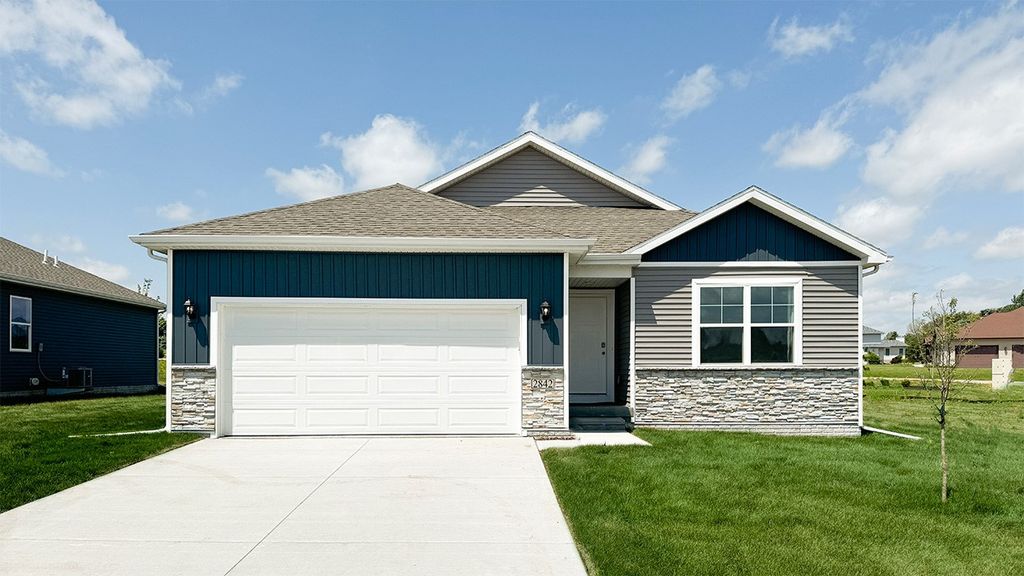 3408 Dreusicke Drive, Coralville, IA 52241