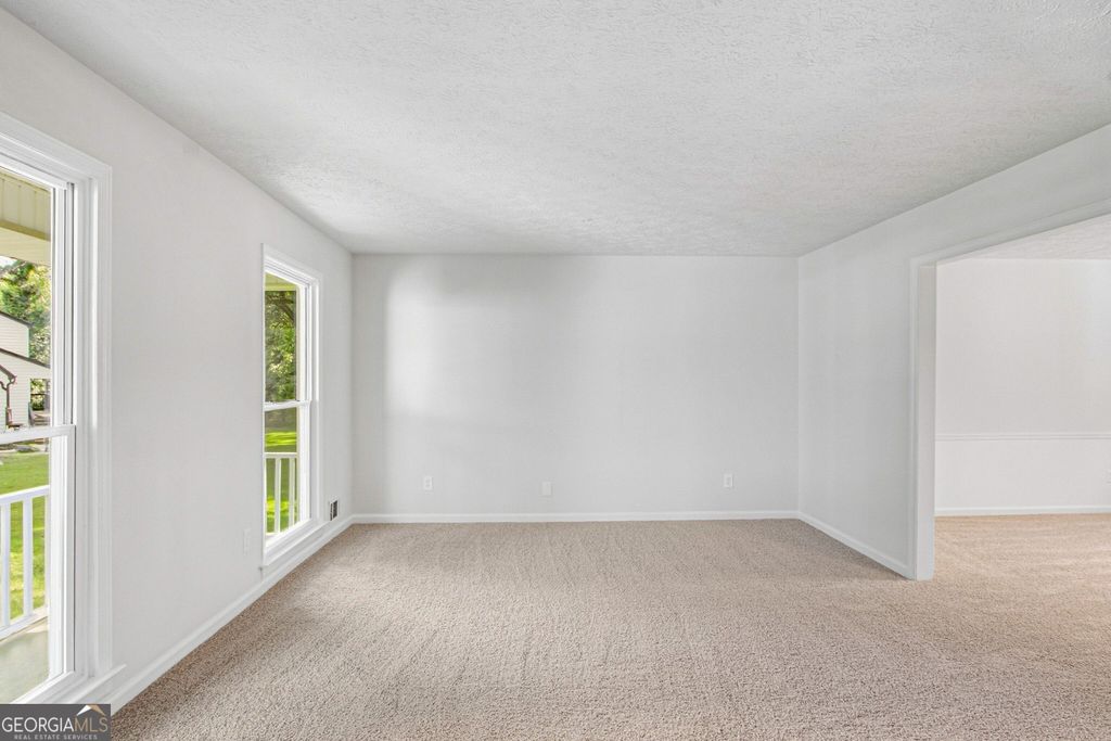 2215 Angela Drive SW, Lilburn, GA 30047 — photo 3