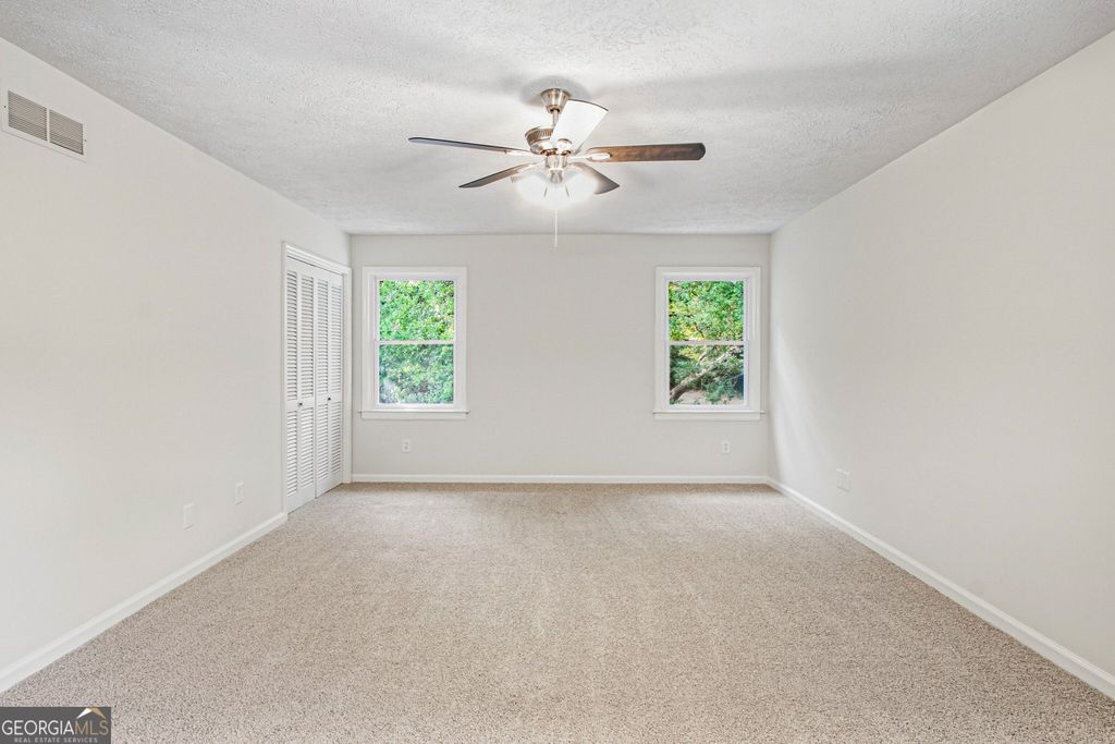 2215 Angela Drive SW, Lilburn, GA 30047 — photo 4