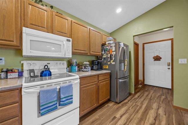 4400 Merganser Court, Marion, IA 52302