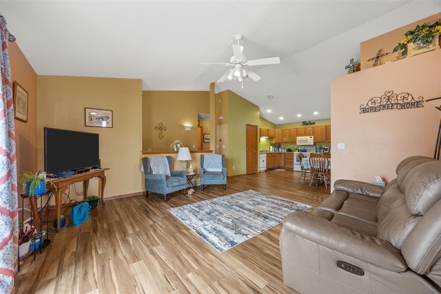 4400 Merganser Court, Marion, IA 52302