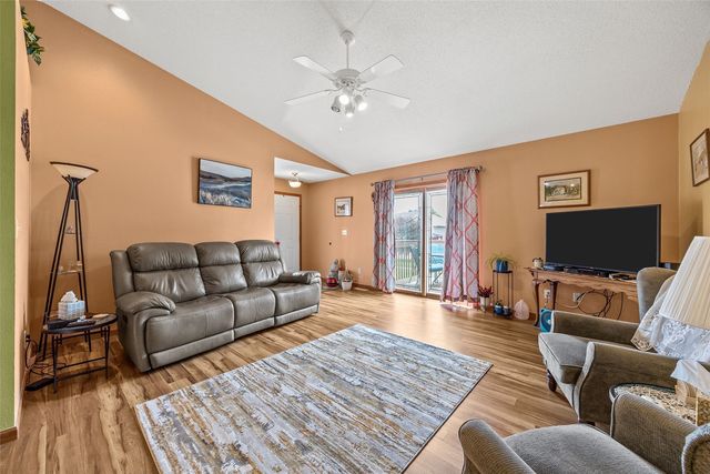 4400 Merganser Court, Marion, IA 52302