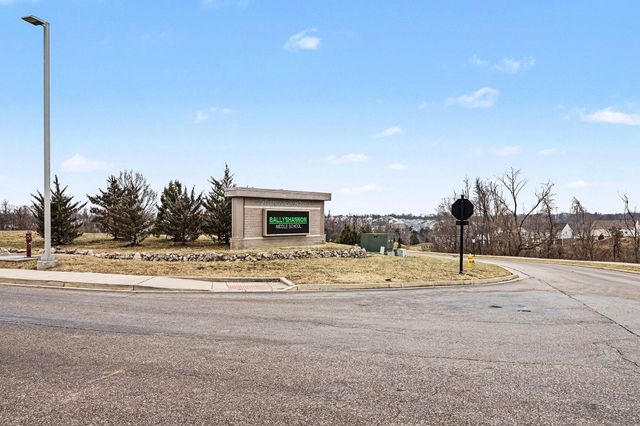 4732 Donegal Avenue, Union, KY 41091