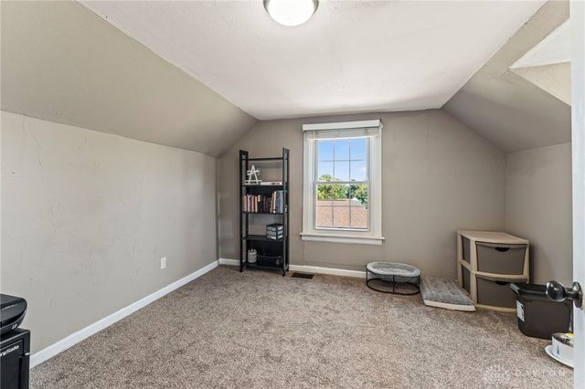 1121 Lexington Avenue, Fairborn, OH 45324