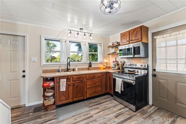 1121 Lexington Avenue, Fairborn, OH 45324