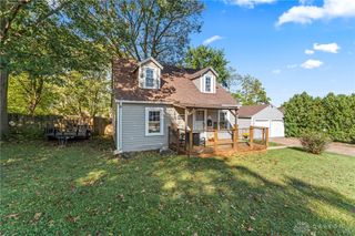 1121 Lexington Avenue, Fairborn, OH 45324