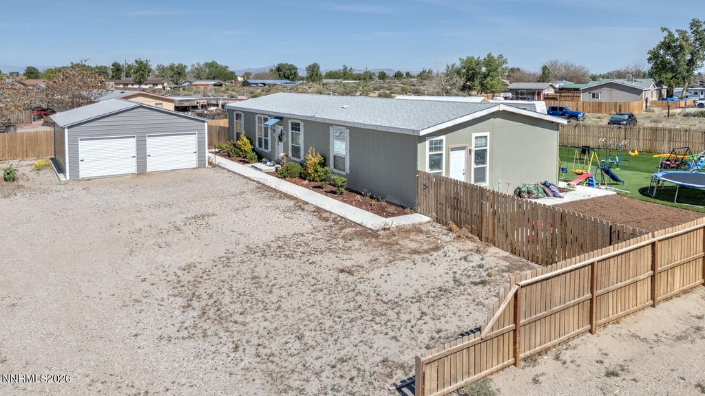 5878 Martin Lane, Fallon, NV 89406