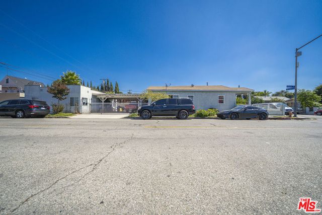 2201 Mortimer Street, Huntington Park, CA 90255