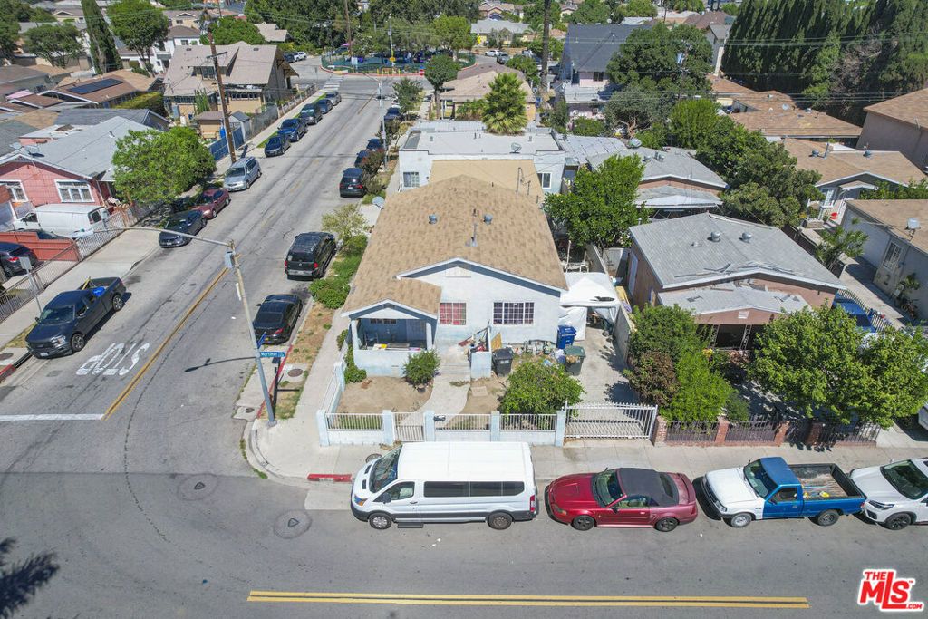 2201 Mortimer Street, Huntington Park, CA 90255