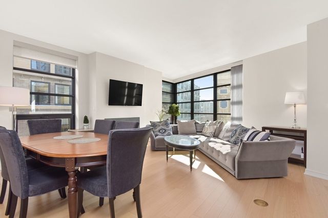 580 Washington 902, Boston, MA 02111