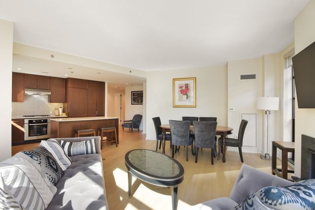 580 Washington 902, Boston, MA 02111