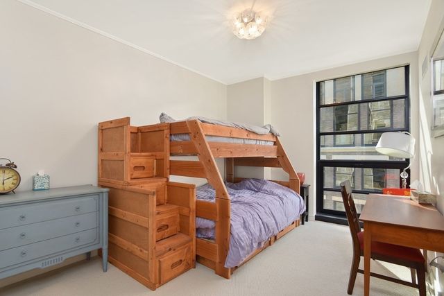 580 Washington 902, Boston, MA 02111