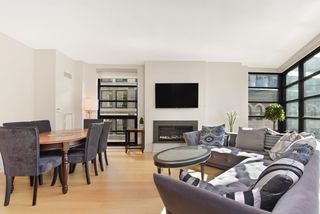 580 Washington 902, Boston, MA 02111