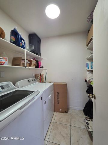 5719 N 44th Lane, Glendale, AZ 85301