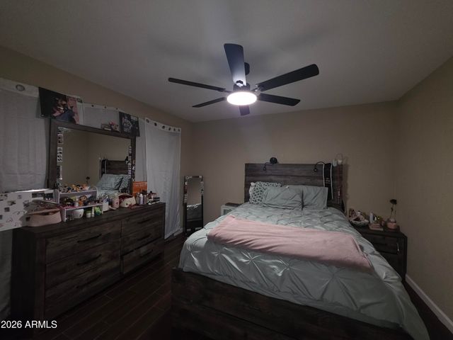 5719 N 44th Lane, Glendale, AZ 85301