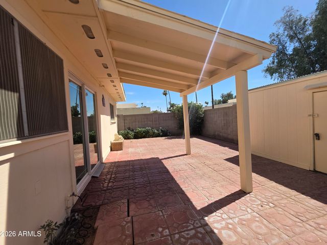 5719 N 44th Lane, Glendale, AZ 85301