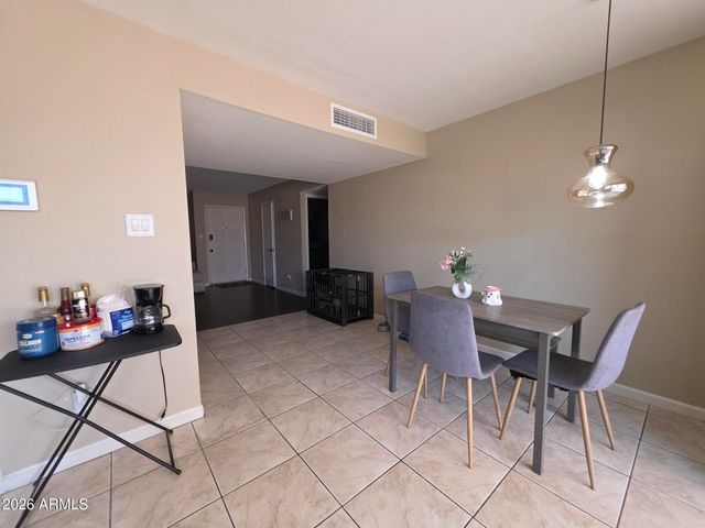 5719 N 44th Lane, Glendale, AZ 85301