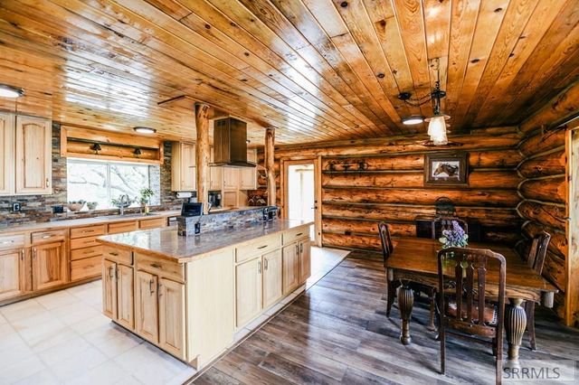 59 Savage Ranch Road, Salmon, ID 83467