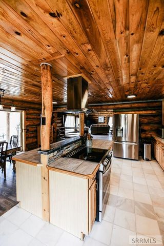 59 Savage Ranch Road, Salmon, ID 83467