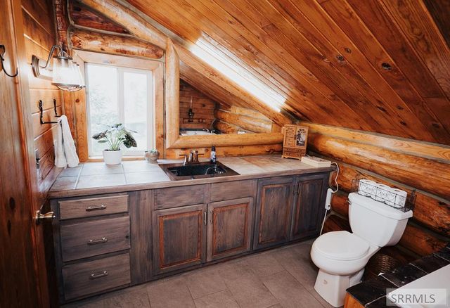 59 Savage Ranch Road, Salmon, ID 83467