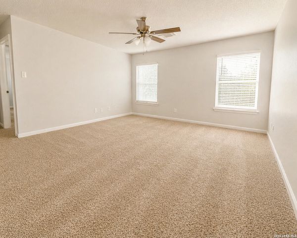 11418 FORT WYNE DR, San Antonio, TX 78245