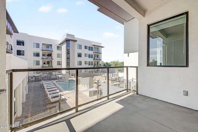 7300 E EARLL Drive 2017, Scottsdale, AZ 85251
