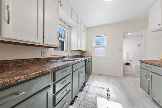 8782 210th Street W, Lakeville, MN 55044