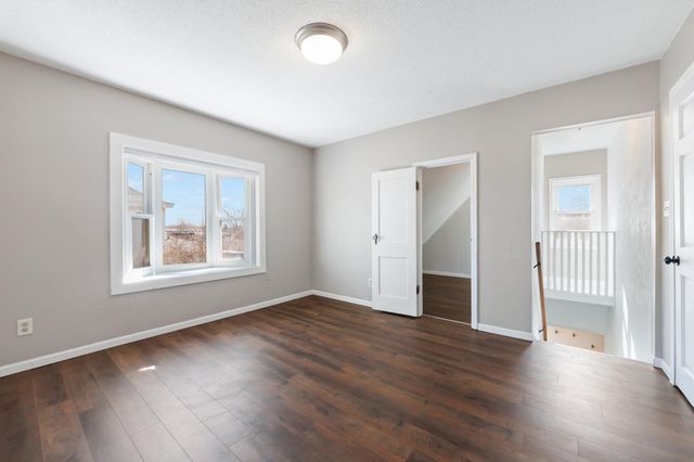 8782 210th Street W, Lakeville, MN 55044