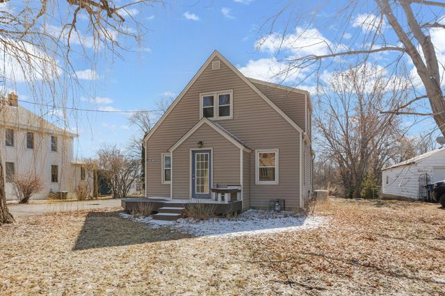 8782 210th Street W, Lakeville, MN 55044