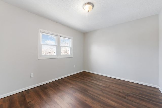 8782 210th Street W, Lakeville, MN 55044