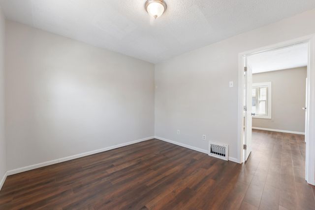 8782 210th Street W, Lakeville, MN 55044