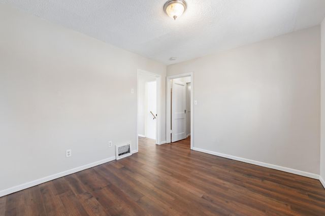 8782 210th Street W, Lakeville, MN 55044