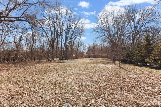 8782 210th Street W, Lakeville, MN 55044