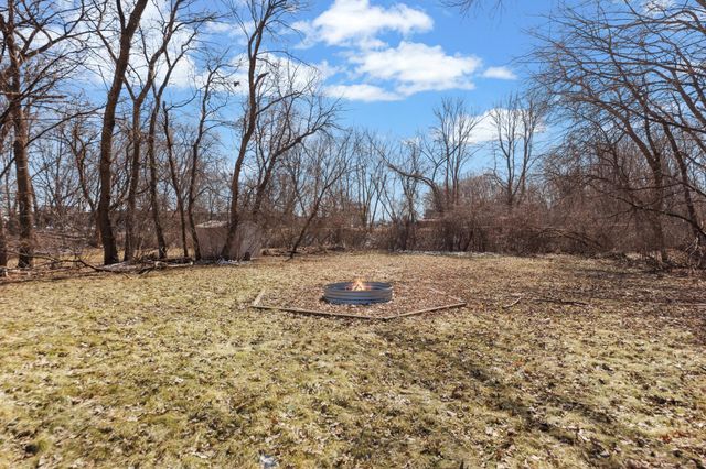 8782 210th Street W, Lakeville, MN 55044