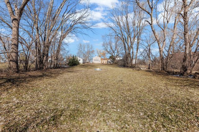 8782 210th Street W, Lakeville, MN 55044