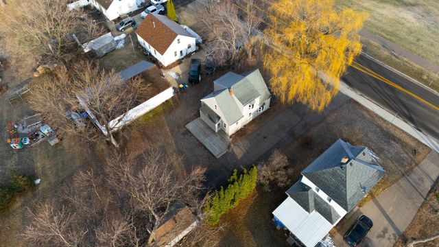 8782 210th Street W, Lakeville, MN 55044