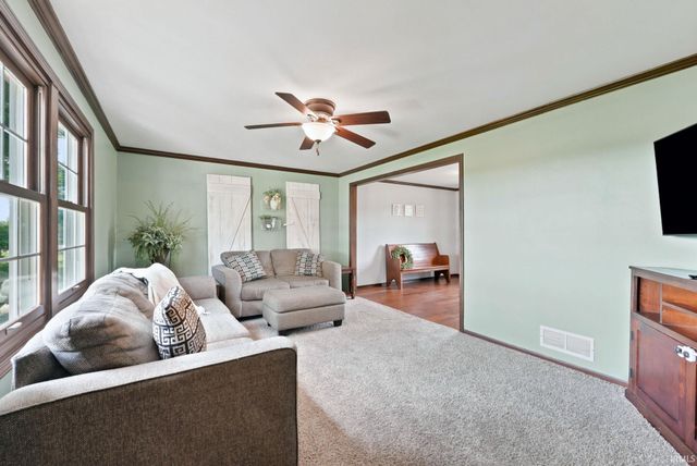 10501 Stellhorn Road, Fort Wayne, IN 46815
