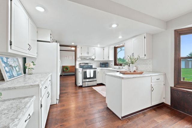 10501 Stellhorn Road, Fort Wayne, IN 46815