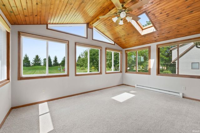10501 Stellhorn Road, Fort Wayne, IN 46815