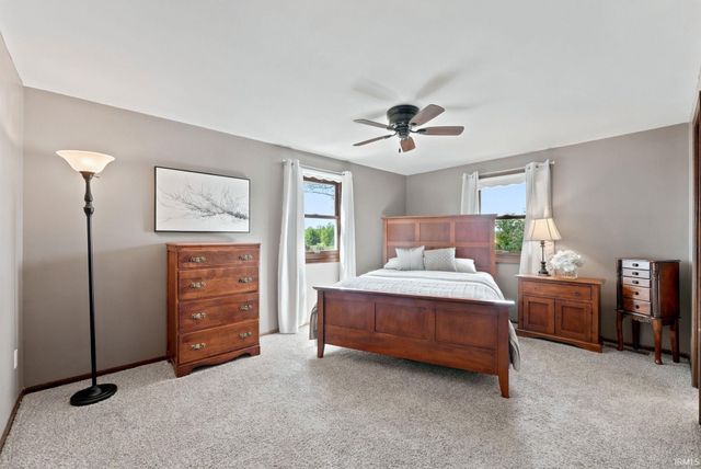 10501 Stellhorn Road, Fort Wayne, IN 46815