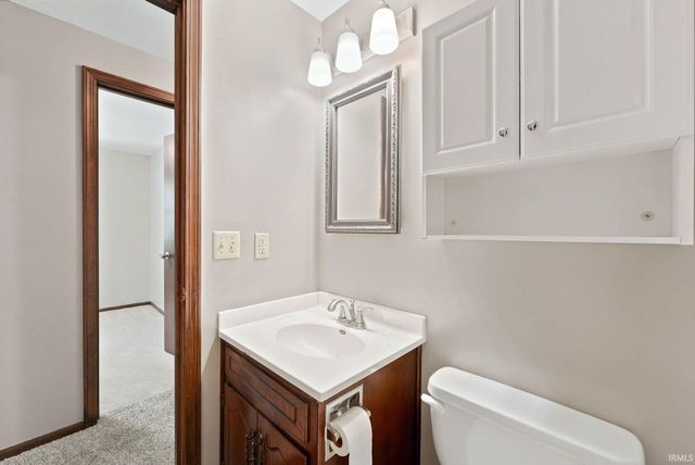 10501 Stellhorn Road, Fort Wayne, IN 46815