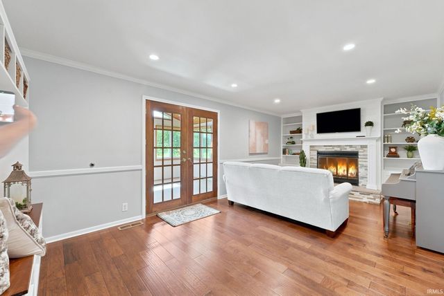 10501 Stellhorn Road, Fort Wayne, IN 46815