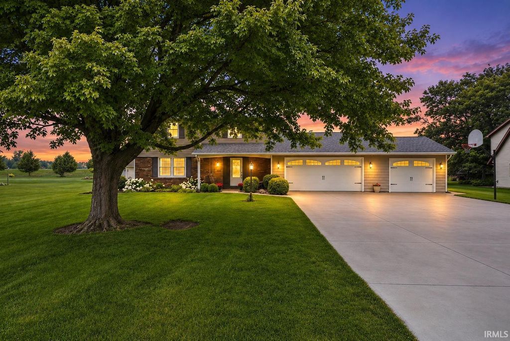 10501 Stellhorn Road, Fort Wayne, IN 46815