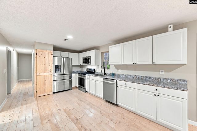 947 Ben Franklin Road, Gilbert, SC 29054