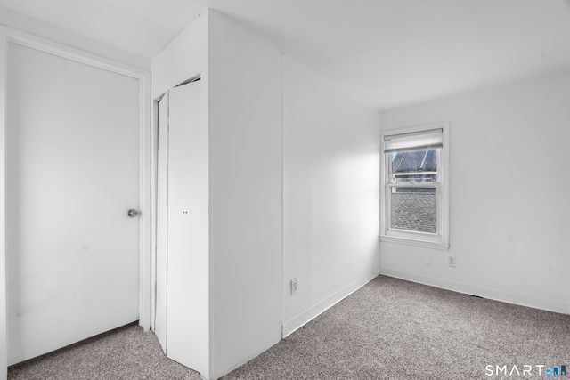 15 California Street, West Haven, CT 06516