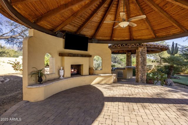 9222 E RIMROCK Drive, Scottsdale, AZ 85255