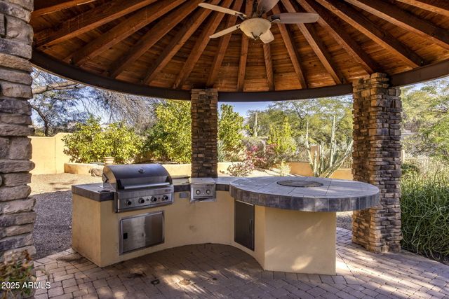 9222 E RIMROCK Drive, Scottsdale, AZ 85255